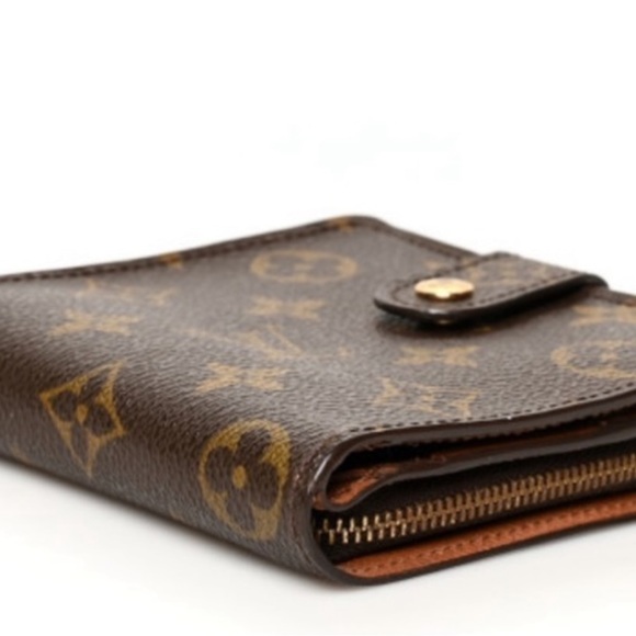 Louis Vuitton Monogram Wallet Excellent Condition Unisex - Picture 5 of 15